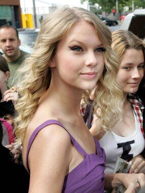 Taylor Swift 8x10 Photo Young Taylor Swift